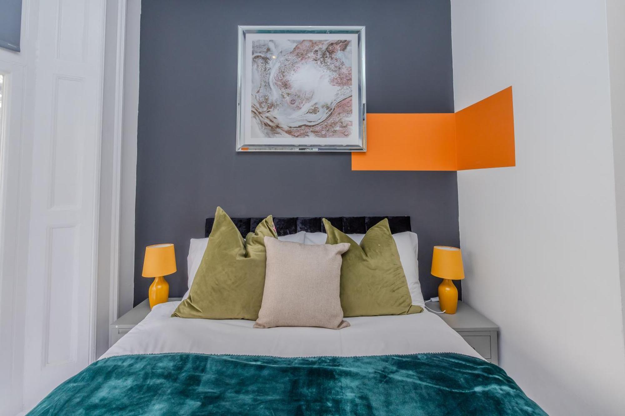 2 Bedroom Flat Next To Brighton Station & Beach I Sleep 8 Guests Bagian luar foto
