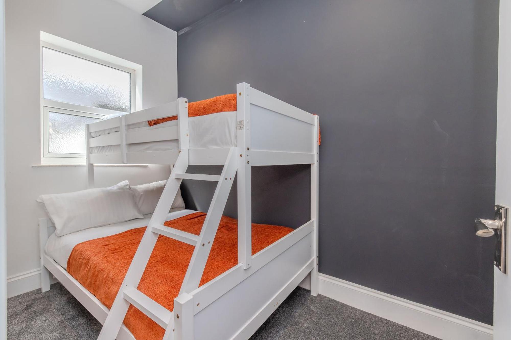 2 Bedroom Flat Next To Brighton Station & Beach I Sleep 8 Guests Bagian luar foto
