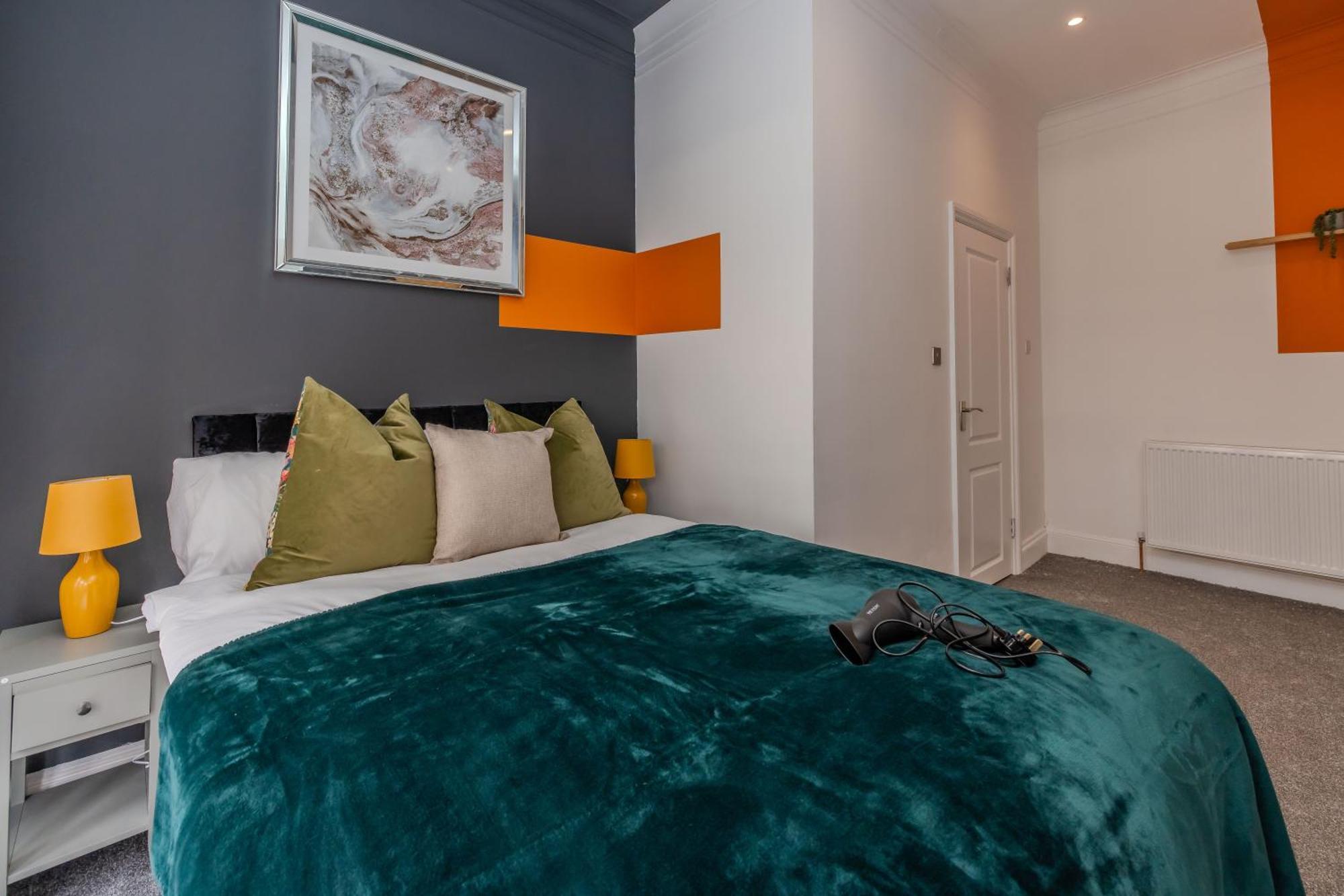 2 Bedroom Flat Next To Brighton Station & Beach I Sleep 8 Guests Bagian luar foto